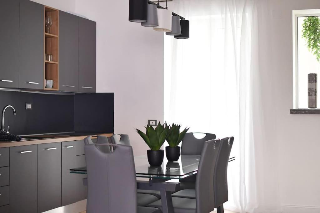 פלרמו Iflat Normanni Lounge Apartment מראה חיצוני תמונה
